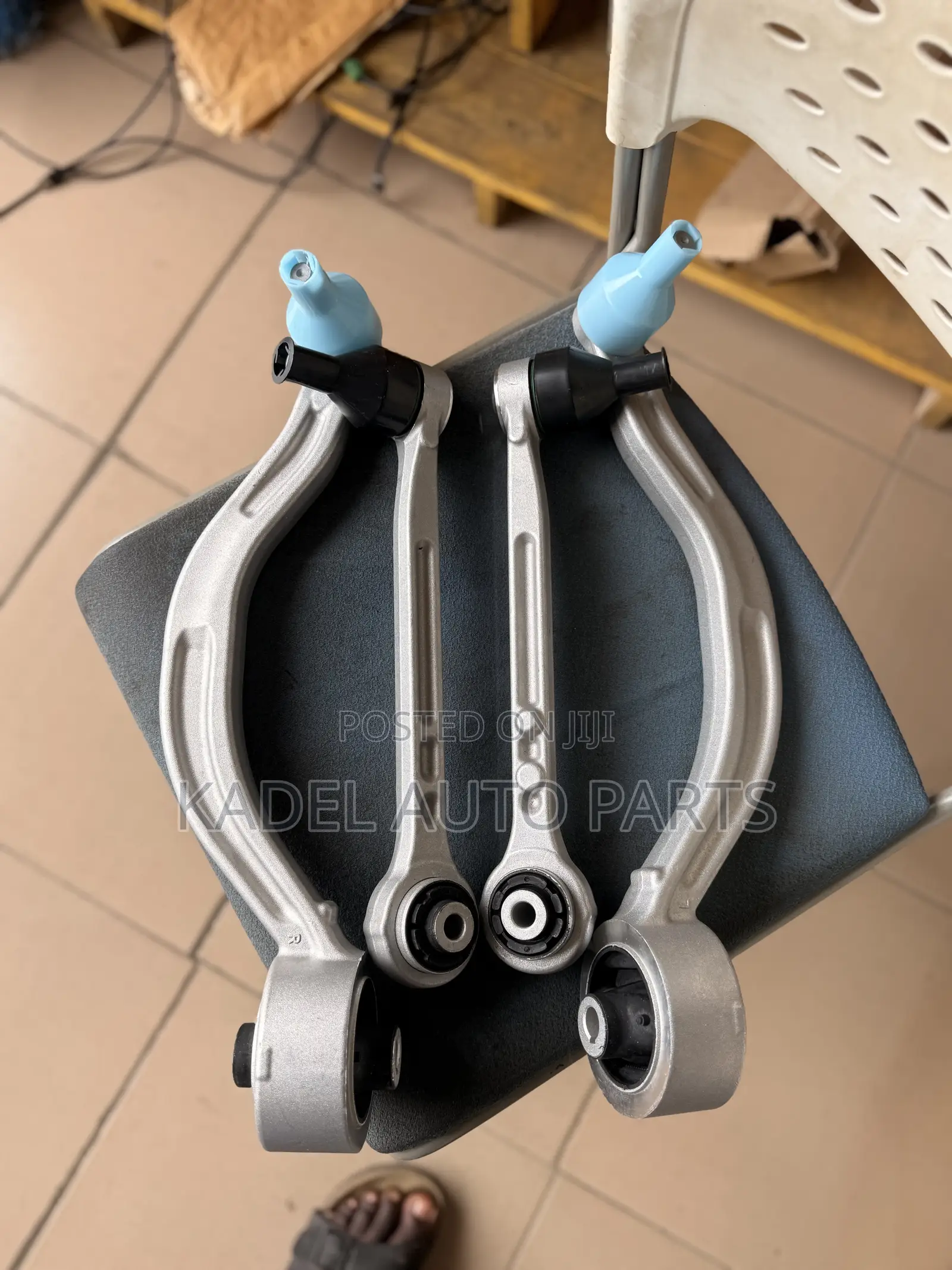 Hyundai Genesis G70 Lower Arm / Control Arm