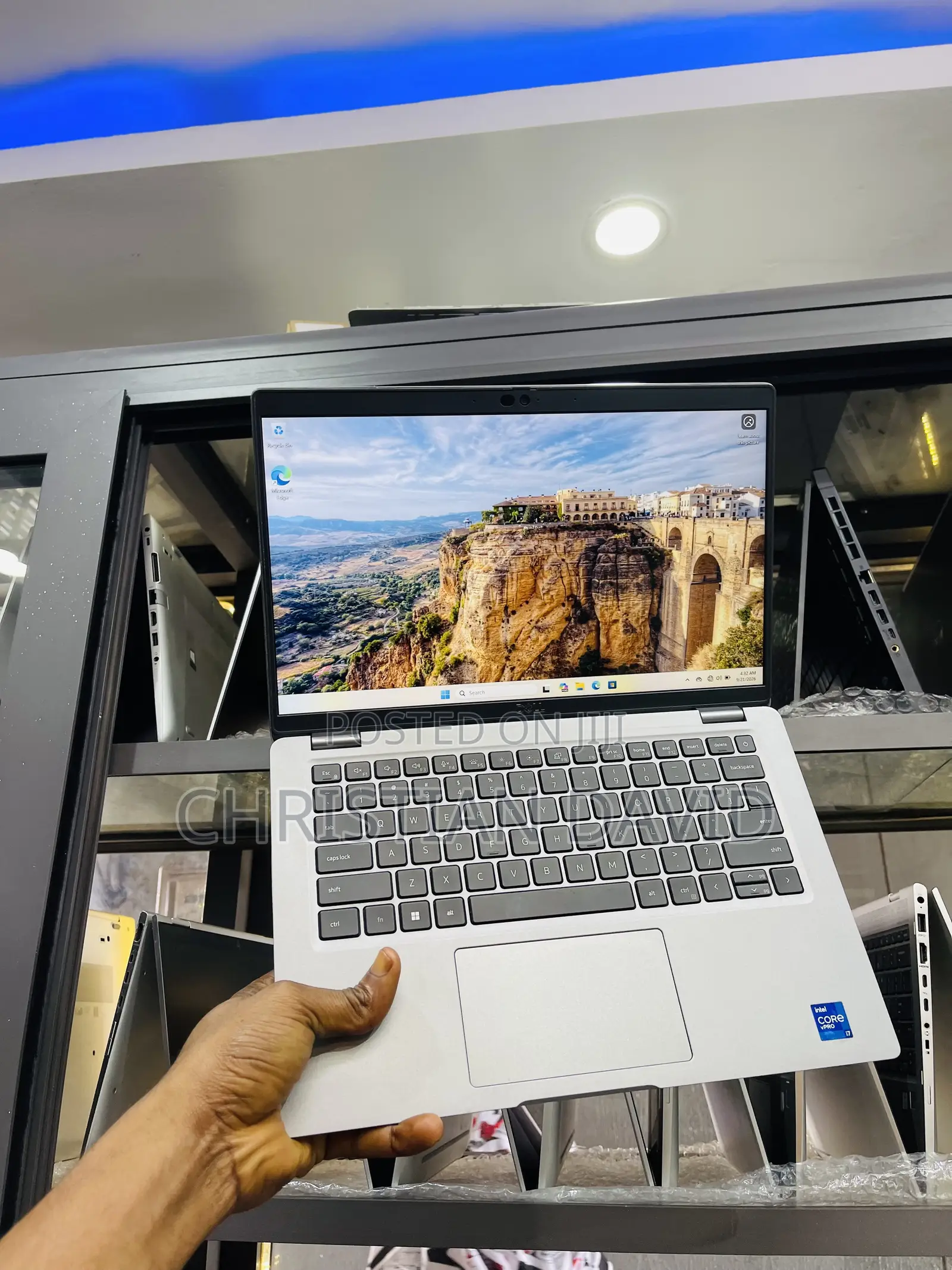 Laptop Dell Latitude 5420 16GB Intel Core i7 SSD 256GB