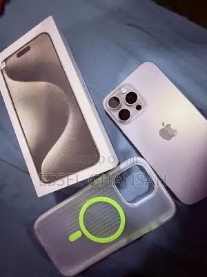 Apple iPhone 15 Pro Max 256 GB Silver
