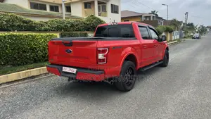 Ford F-150 XLT 4x4 SuperCrew Cab Styleside 5.5 ft. box 145 in. WB 2018 Red