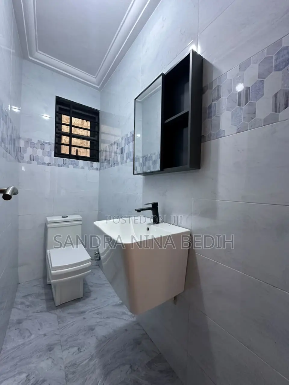 3bdrm Apartment in Trassaco, East Legon for rent