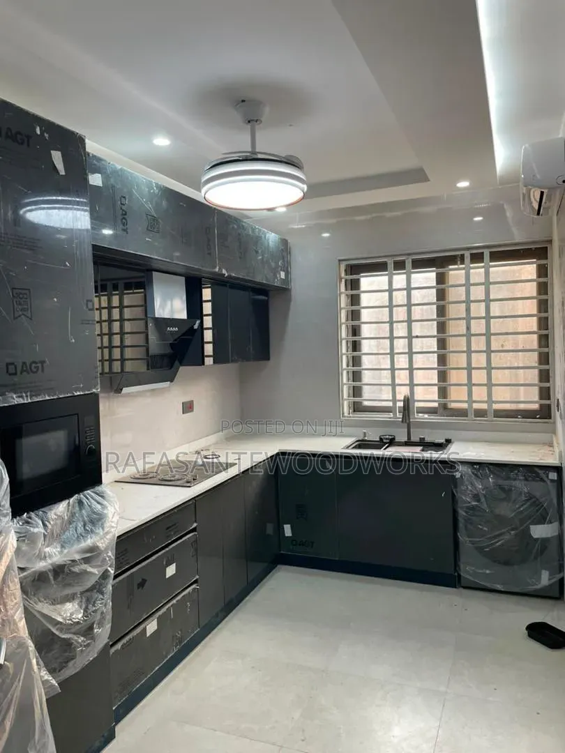 RAF Kitchen Cabinet With Laminated Plywood and Quartz Top