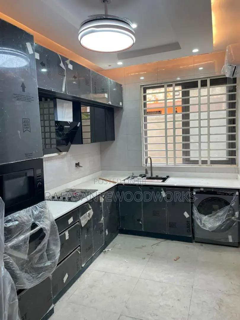 RAF Kitchen Cabinet With Laminated Plywood and Quartz Top