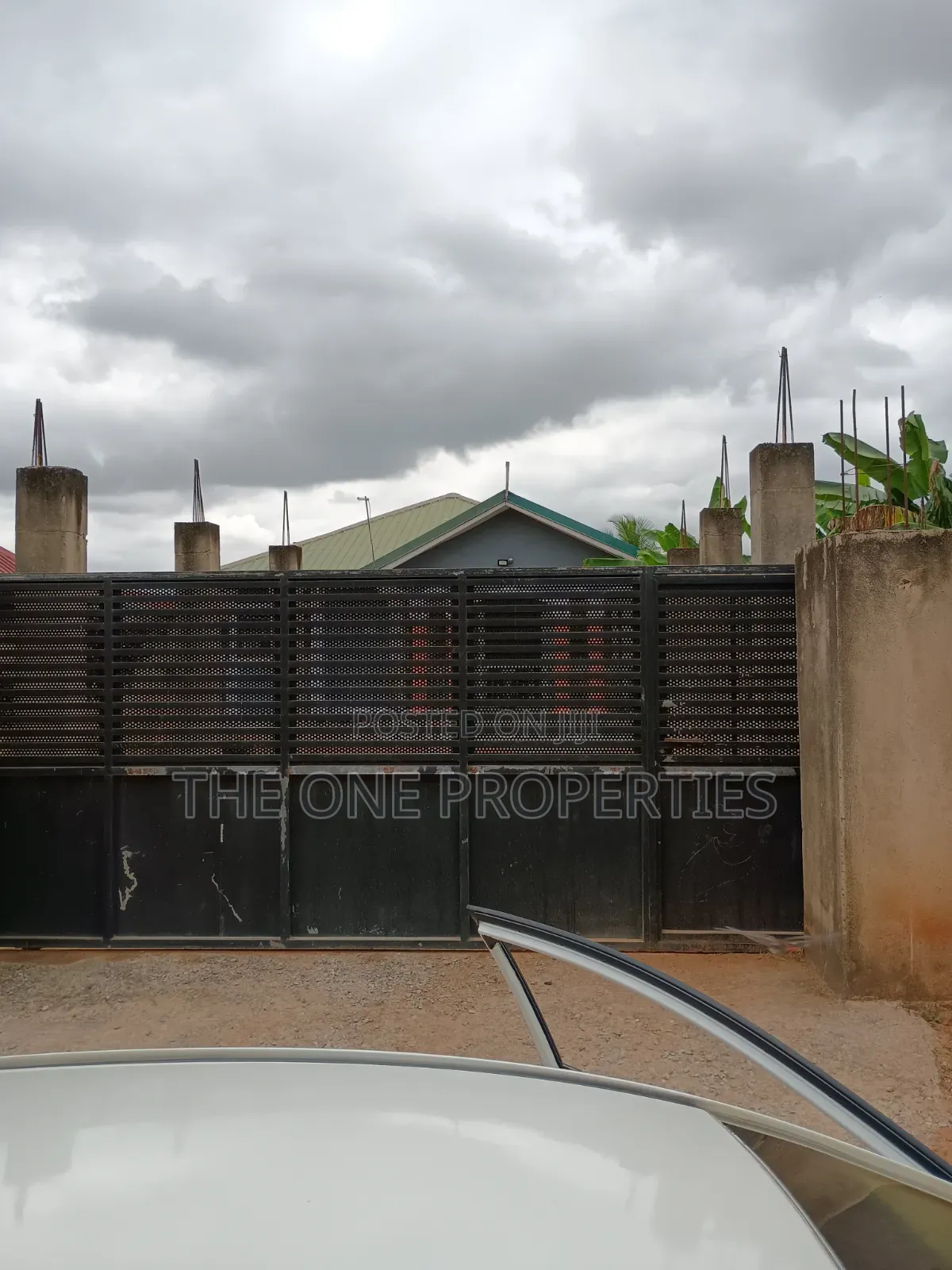 3bdrm House in Adjen Kotoku, Amasaman for sale
