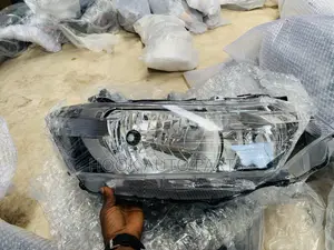 Toyota Vitz /Yaris 2011, 2012, 2013, 2014 Headlight