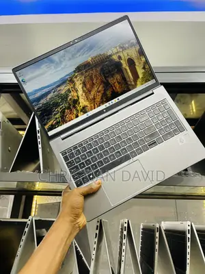 Laptop HP ZBook Power G7 16GB Intel Core i9 SSD 512GB