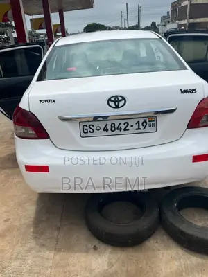 Toyota Yaris 1.3 VVT-i Automatic 2008 White