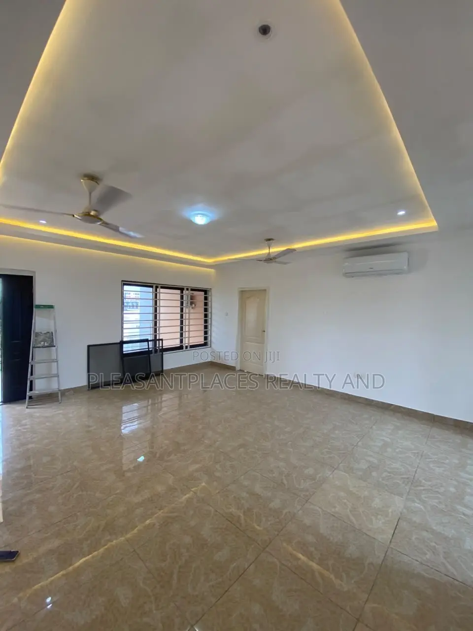 2bdrm Apartment in Pleasantplaces And, Lake Side Estate for rent