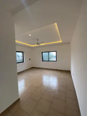 2bdrm Apartment in Pleasantplaces And, Lake Side Estate for rent
