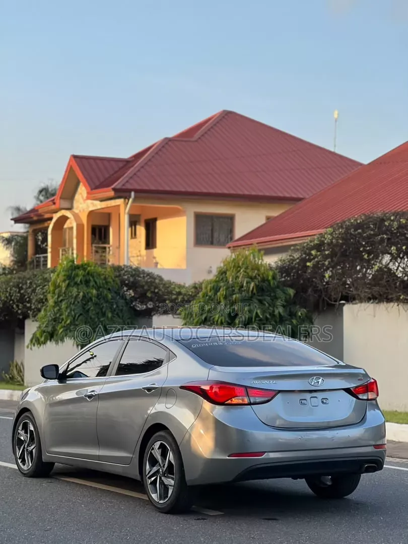 Hyundai Avante 2014 Gray