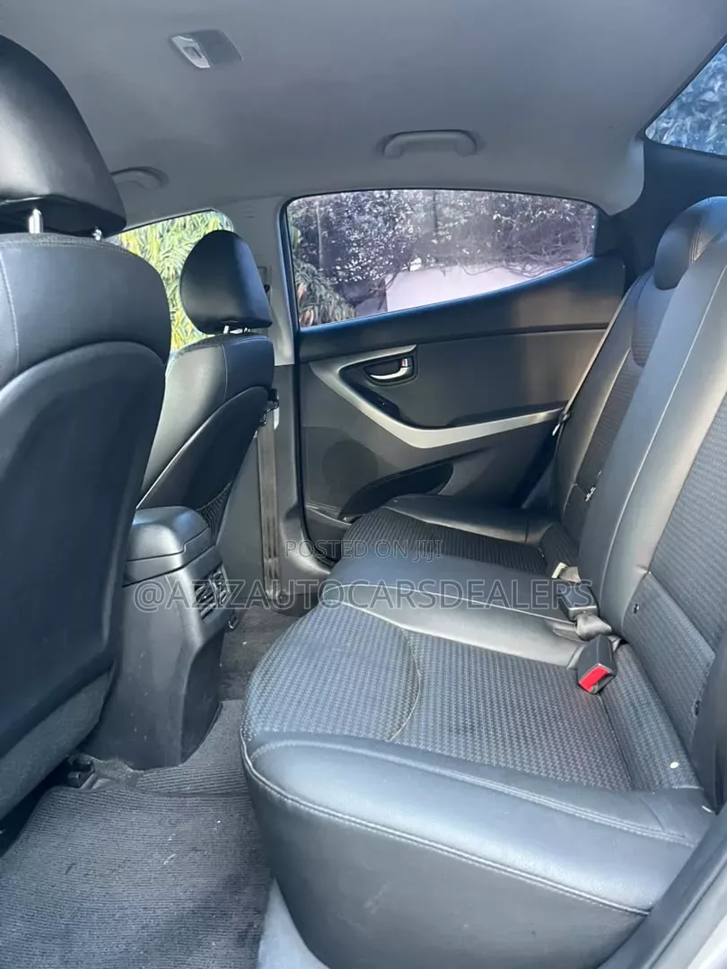 Hyundai Avante 2014 Gray