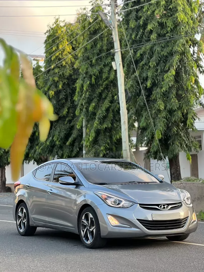 Hyundai Avante 2014 Gray