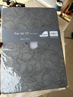 A12681 MacBook Case