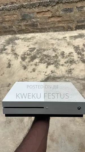Xbox One S