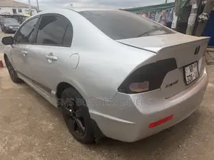 Honda Civic 1.8 Sport Automatic 2006 Silver