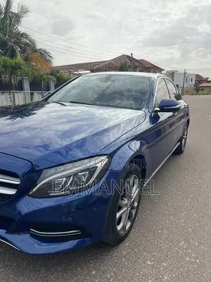 Mercedes-Benz C180 2016 Blue