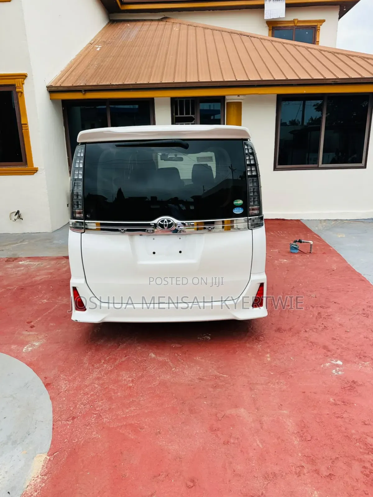 Toyota Voxy SV Premium 2014 White