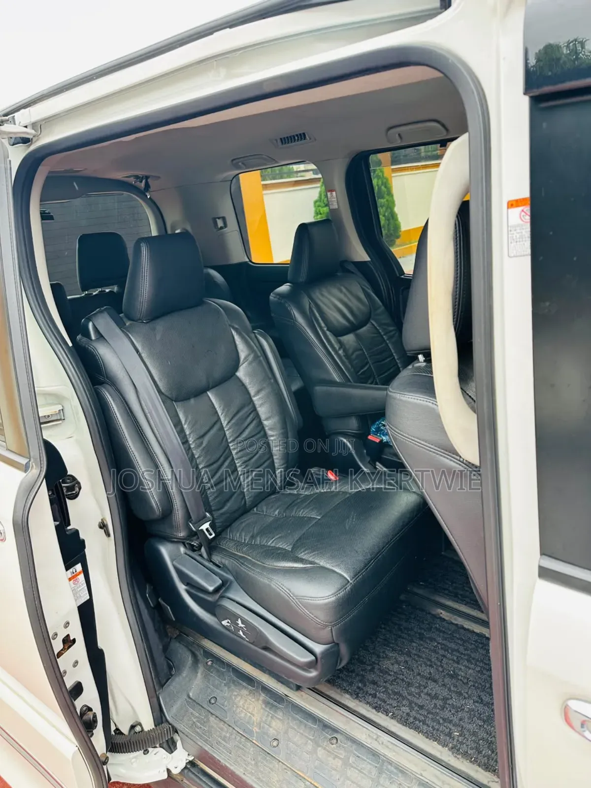 Toyota Voxy SV Premium 2014 White