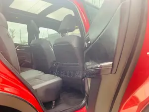 Mitsubishi Outlander SE Launch Edition 2022 Red