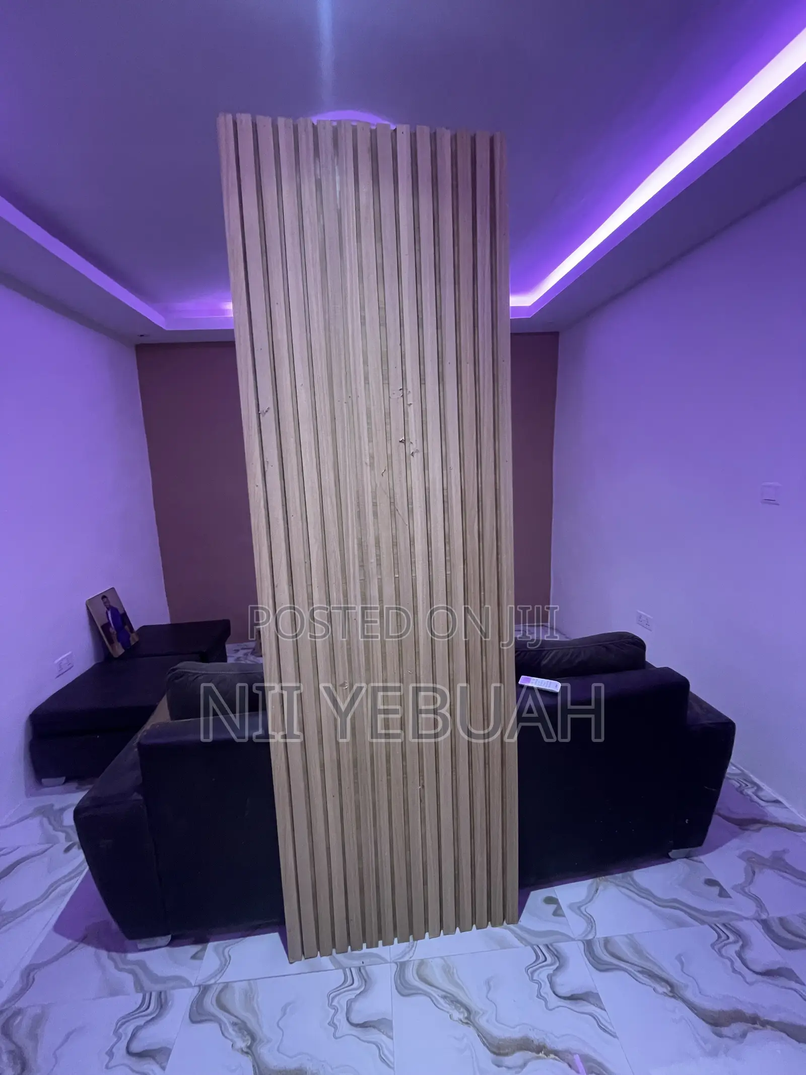 Simple TV Unit