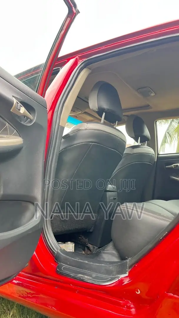 Toyota Corolla S 4dr Sedan (1.8L 4cyl 4A) 2013 Red