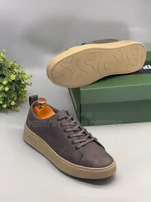 OSS Executive Men's Perforated Smart-Casual Leather Sneaker