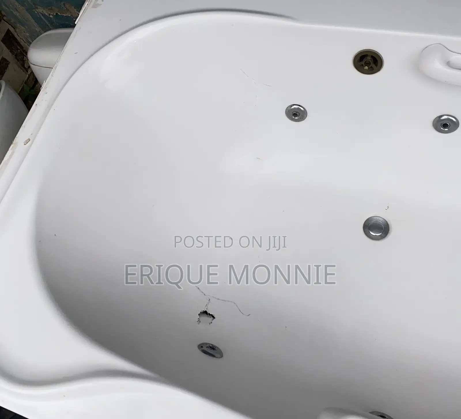 Jacuzzi for Sale