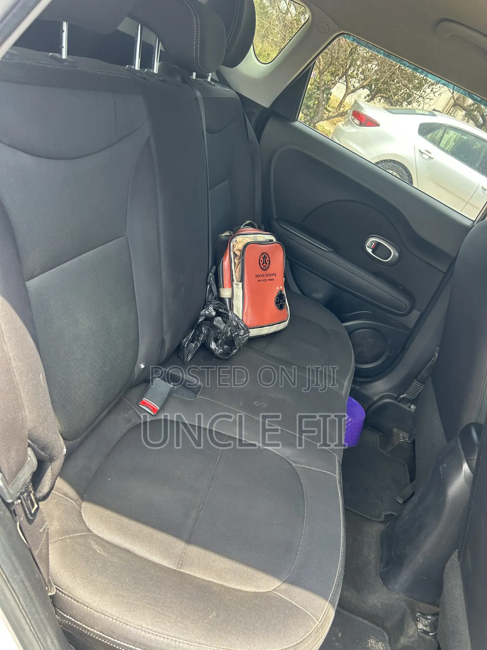 Kia Soul ! 4dr Wagon (2.0L 4cyl 6A) 2014 Gray
