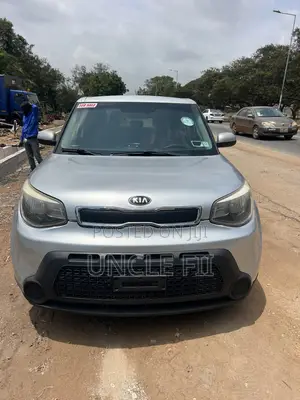 Kia Soul ! 4dr Wagon (2.0L 4cyl 6A) 2014 Gray