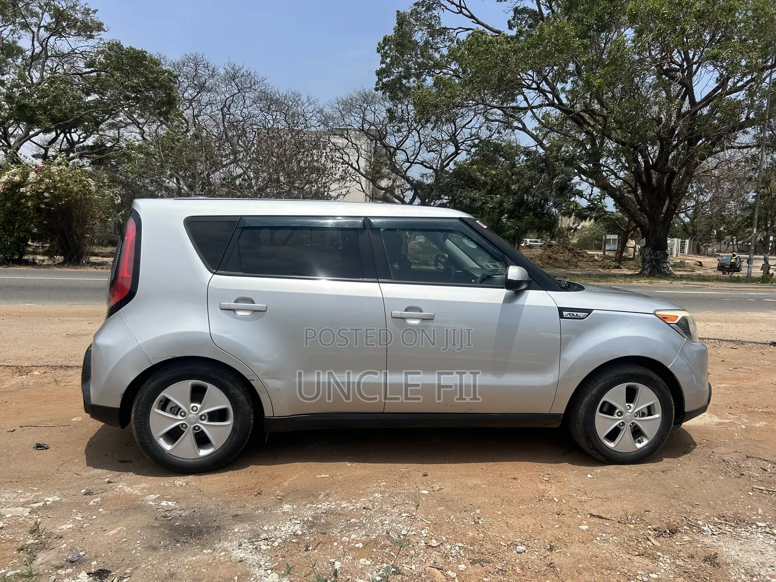 Kia Soul ! 4dr Wagon (2.0L 4cyl 6A) 2014 Gray