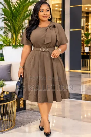 Women's Fashionable Pleated Flare Dress.