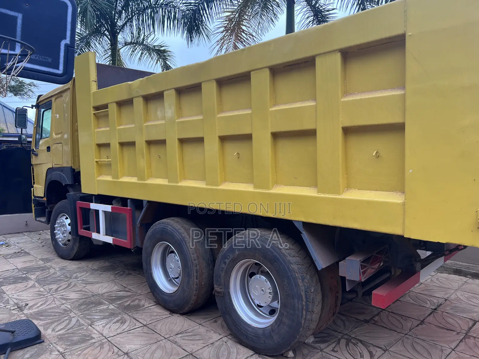 Howo Tipper 371