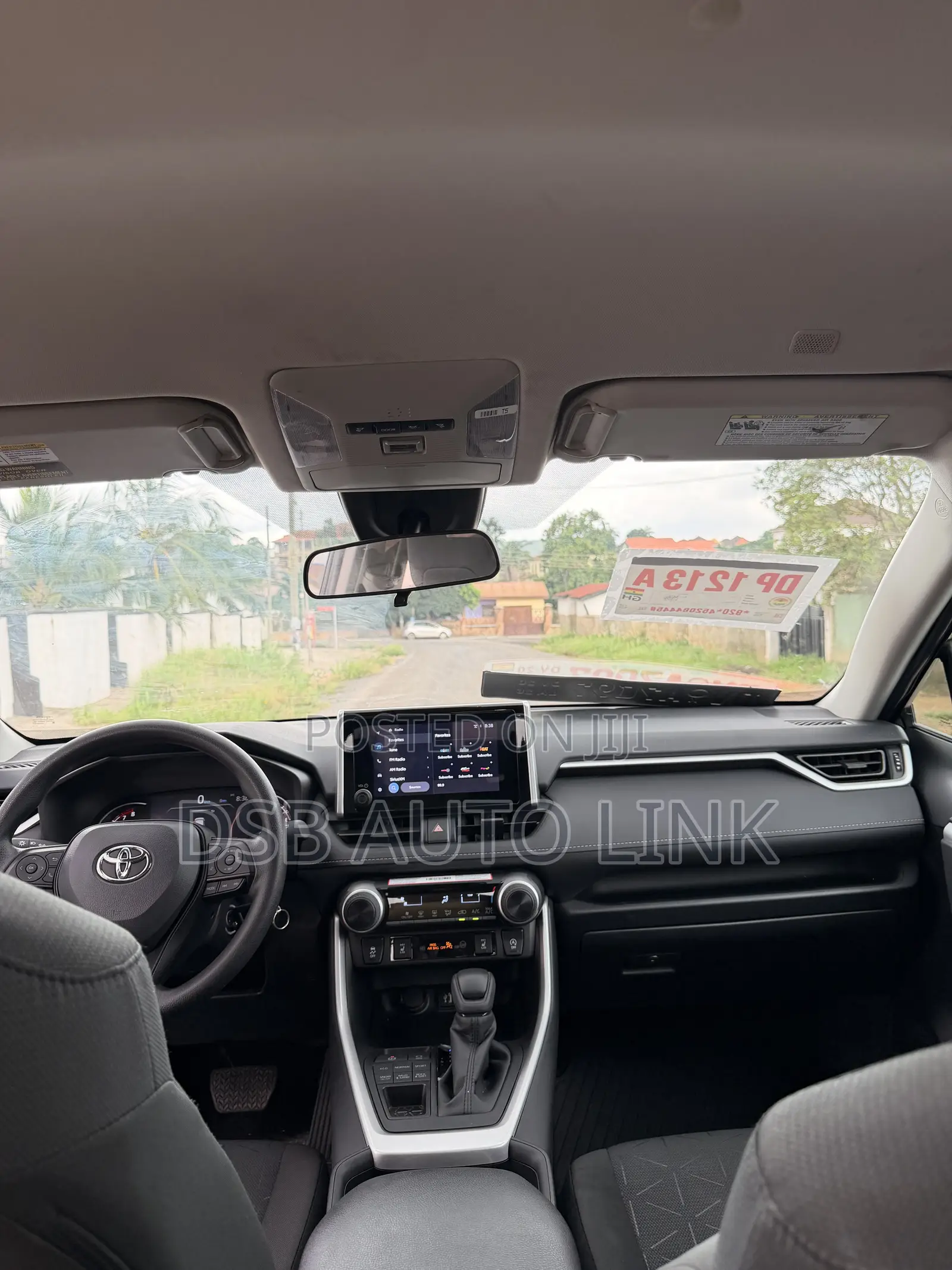 Toyota RAV4 LE 2025 Black