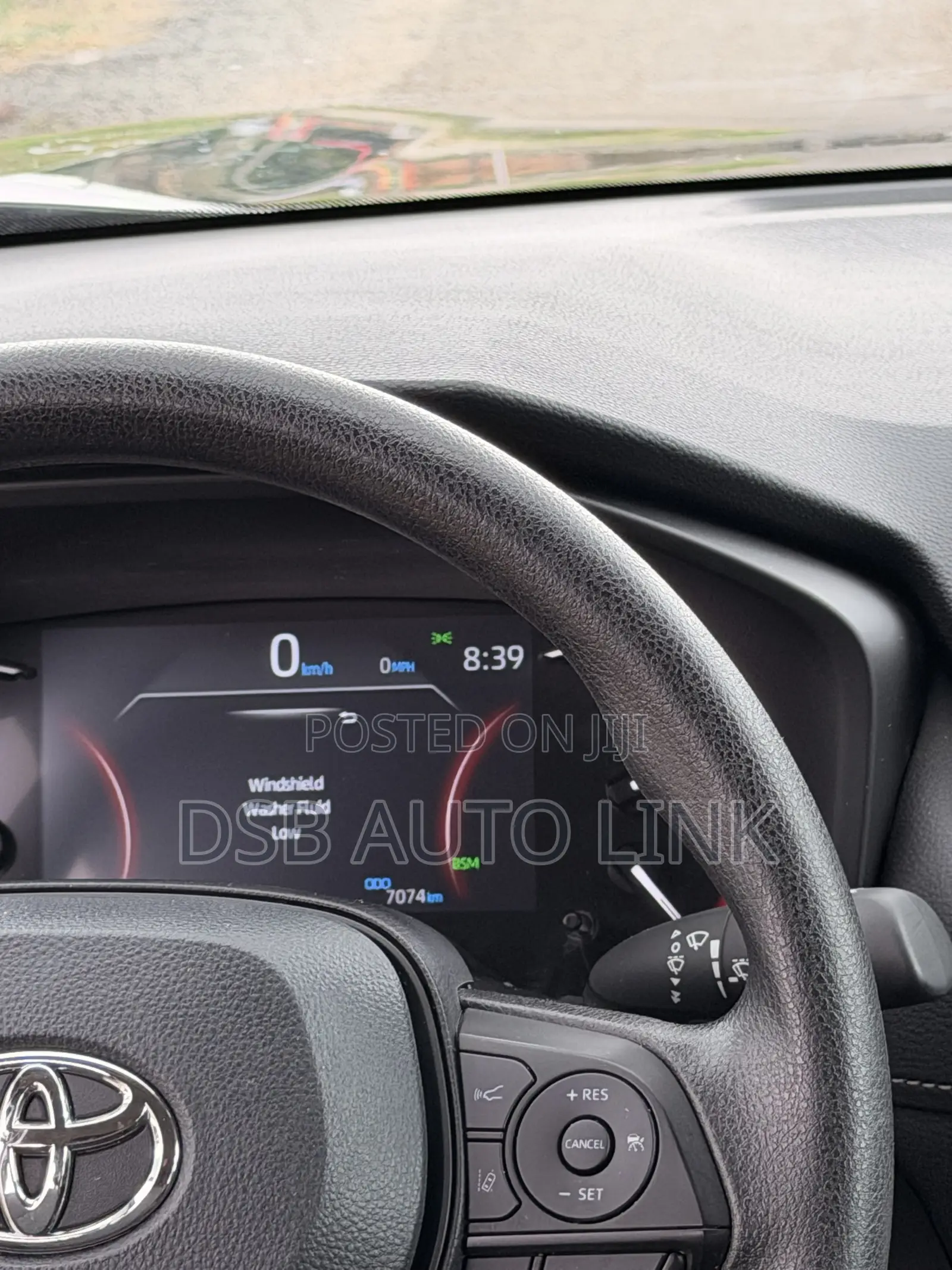 Toyota RAV4 LE 2025 Black