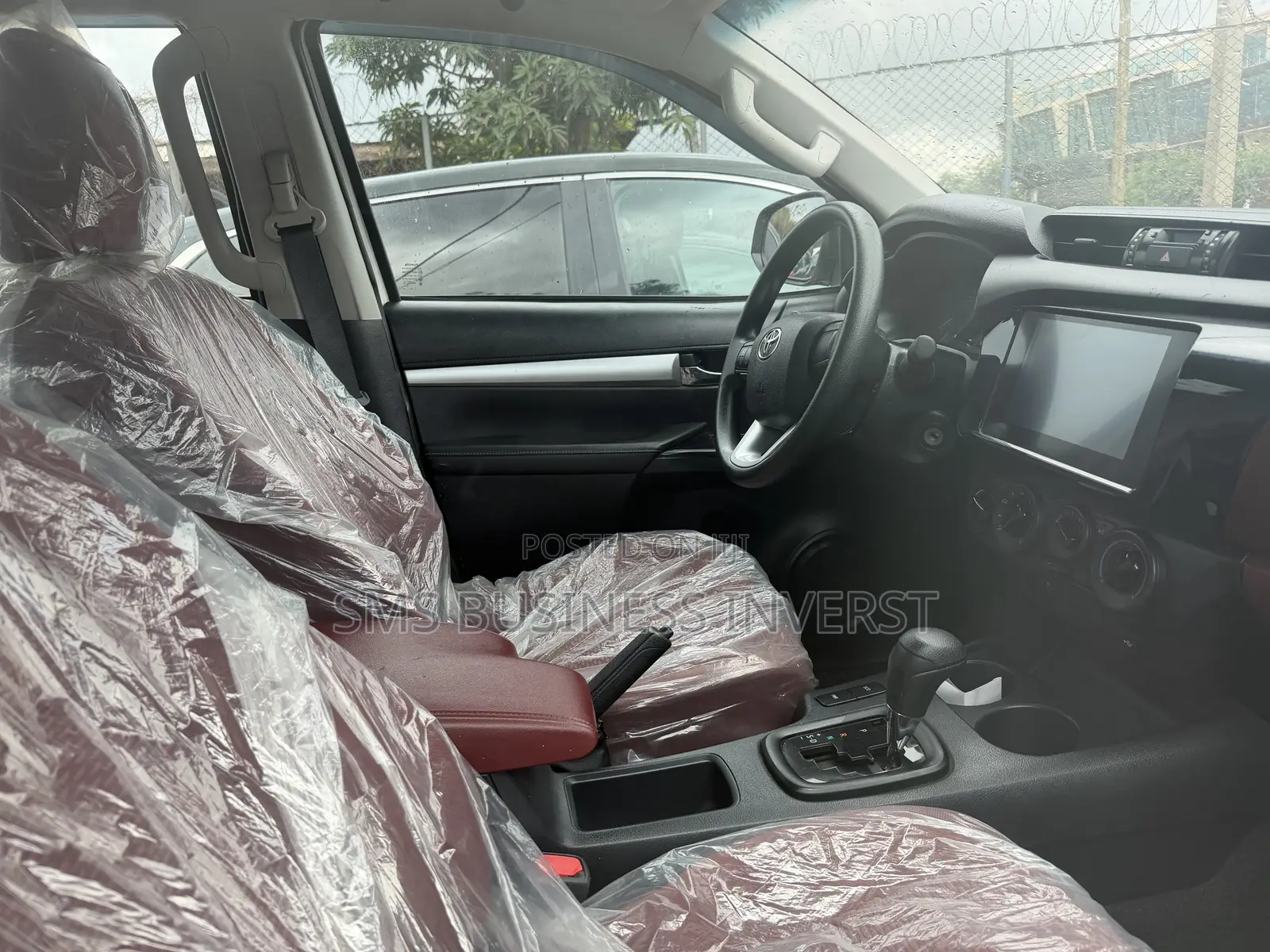 New Toyota Hilux 2025 White