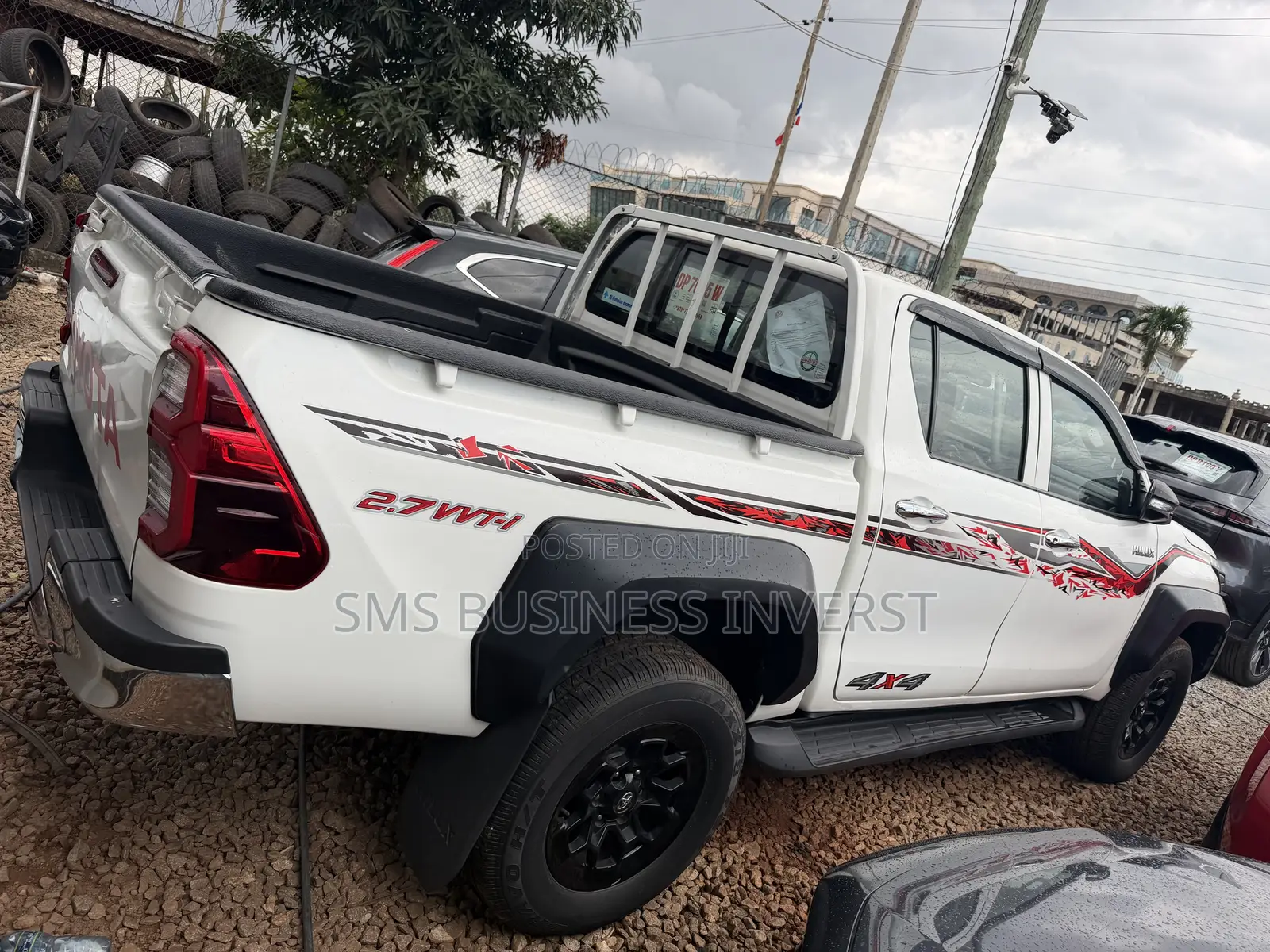 New Toyota Hilux 2025 White