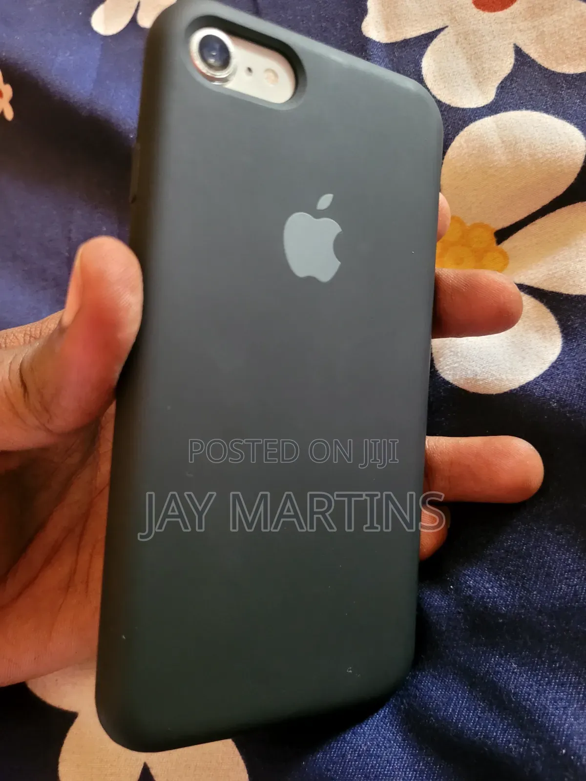 Apple iPhone 8 64 GB White