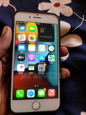 Apple iPhone 8 64 GB White