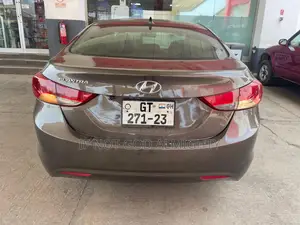 Hyundai Elantra 2013 Brown