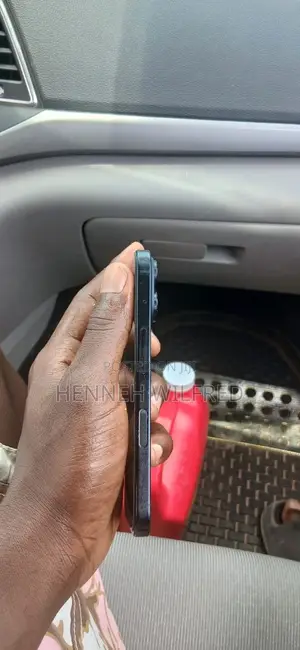 Apple iPhone 16 128 GB Black