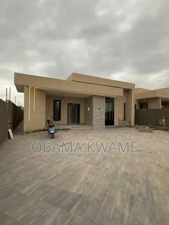 3bdrm House in Laryea Homes, Lake Side Estate for sale
