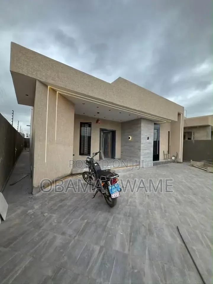 3bdrm House in Laryea Homes, Lake Side Estate for sale