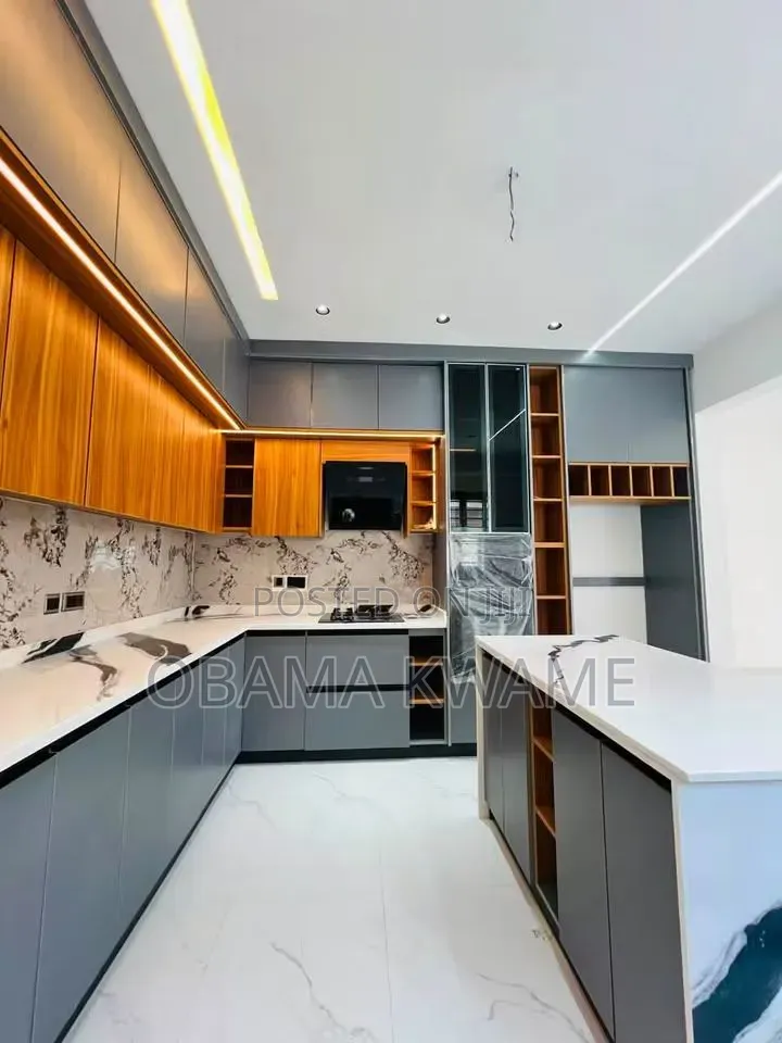 3bdrm House in Laryea Homes, Lake Side Estate for sale