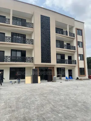 2bdrm Apartment in Winsconsin, North Legon for rent
