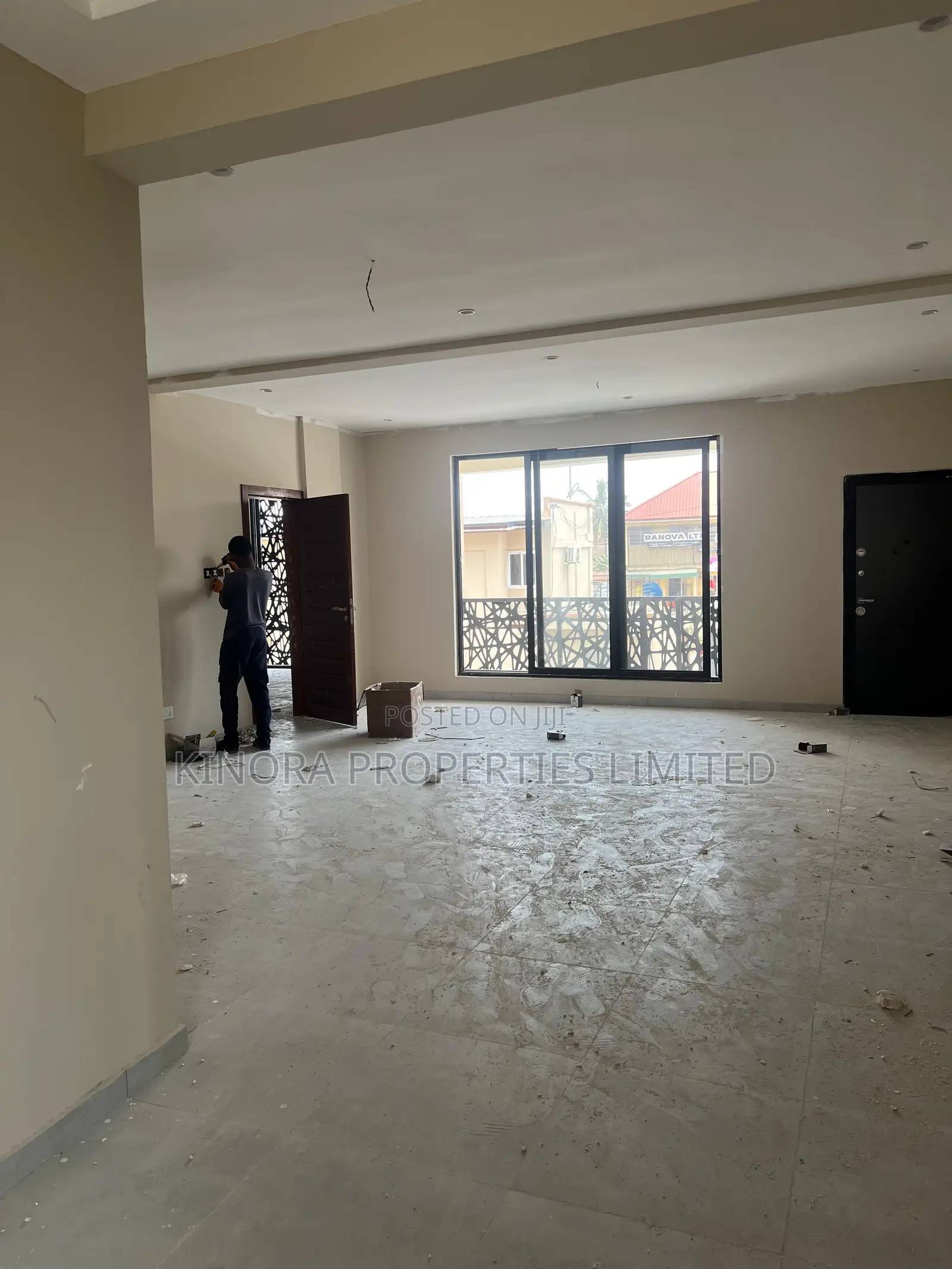 2bdrm Apartment in Winsconsin, North Legon for rent