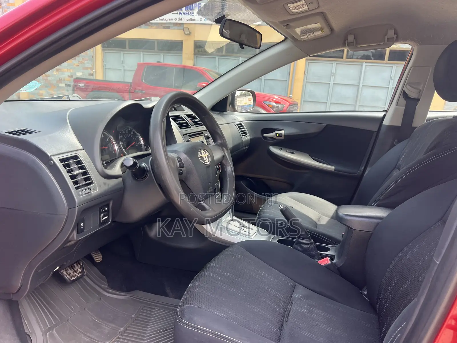 Toyota Corolla S 4dr Sedan (1.8L 4cyl 4A) 2013 Red