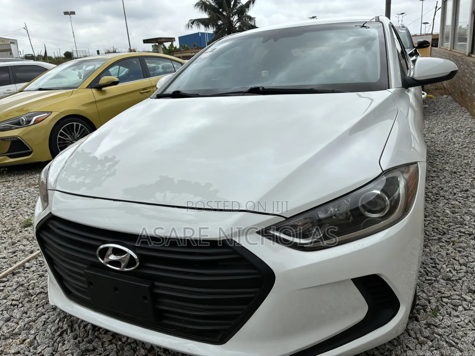 Hyundai Elantra 2017 White