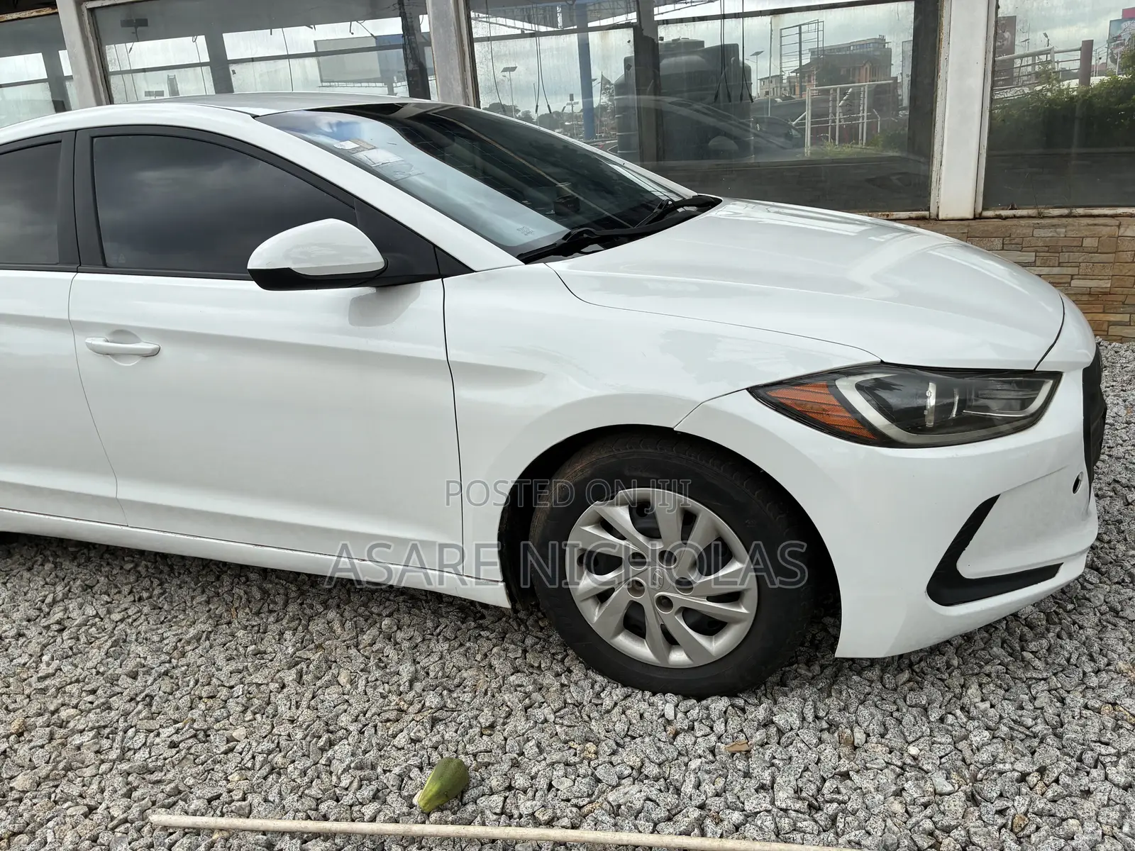 Hyundai Elantra 2017 White