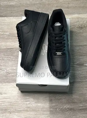 Nike Air Force 1 ’07 Low – Triple Black / White Casual Sneakers