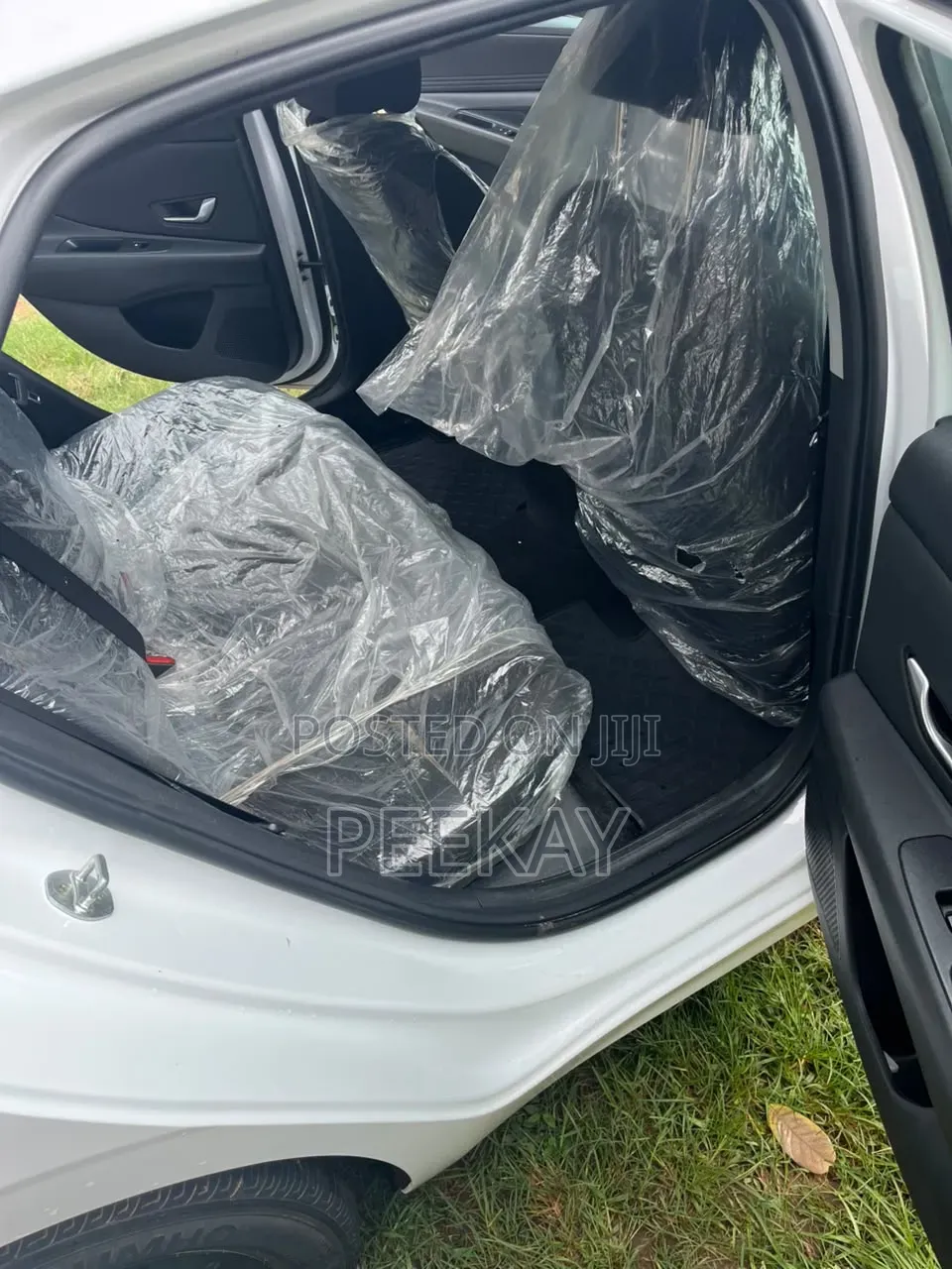 Hyundai Elantra SE 2022 White